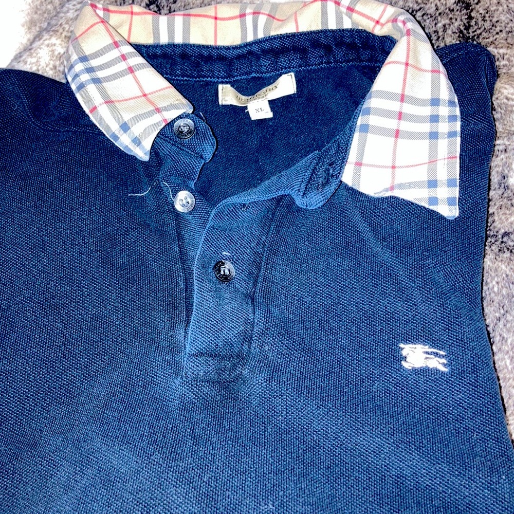 Burberry/ Givenchy